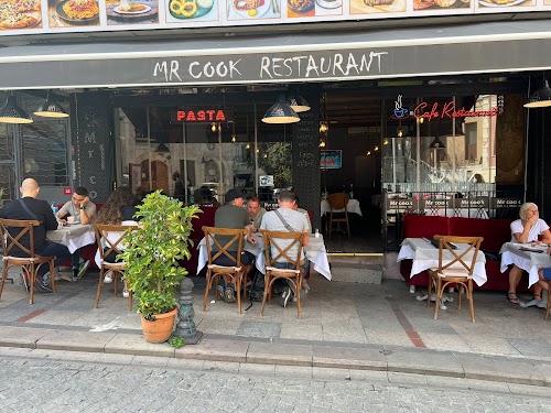 Mr Cook Restaurant