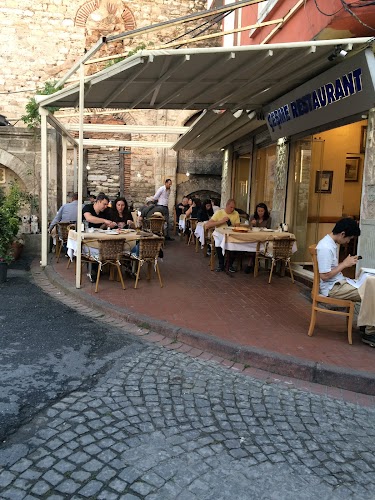 Tarihi Çeşme Restaurant