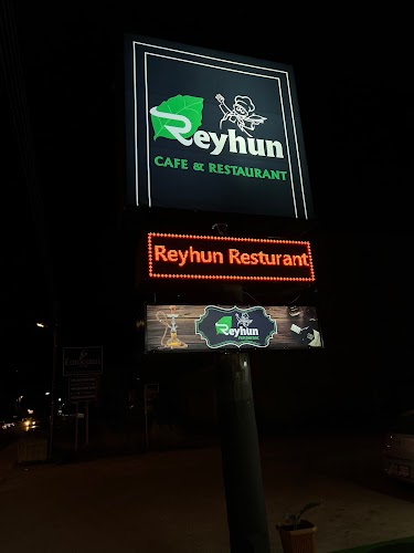 Reyhun Restaurant (Iranian Restaurant)