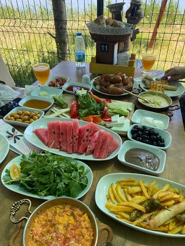 Şanal Cafe & Restaurant Mogan Gölü Gölbaşı