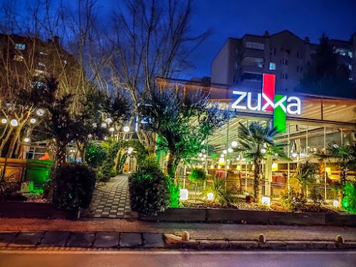 Zukka Kafe Restaurant