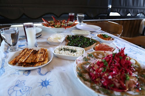 Mıdık Kazbaşı Restaurant Murat Ezgü