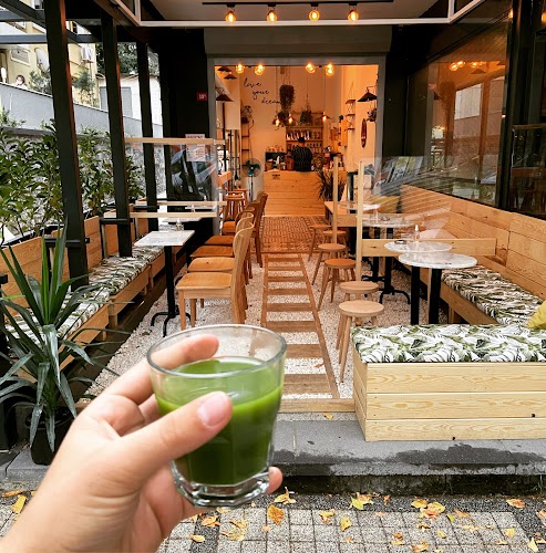 Poco Coffee & Matcha Bar