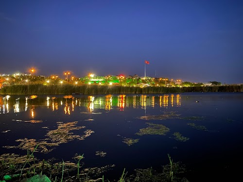 Atatürk Sahil Parkı